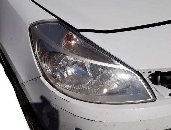 faro delantero derecho renault clio iii 2005