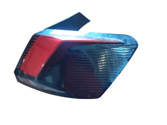 piloto trasero derecho peugeot 3008 072016 1
