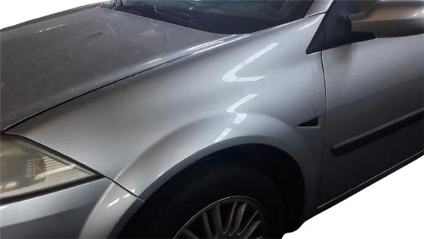 aleta delantera izquierda renault megane ii grandtour (2003 >) 2.0 dynamique luxe [2,0 ltr.   99 kw]