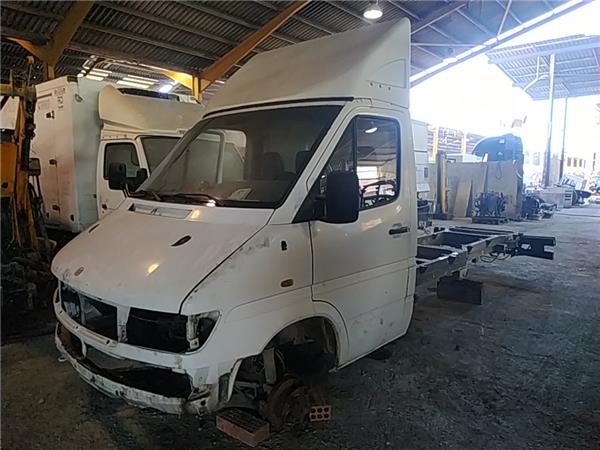 despiece completo mercedes benz sprinter 4 t furgón (904) 412 d
