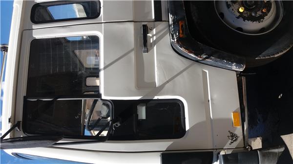 puerta delantera izquierda volvo fl 6 fl 611