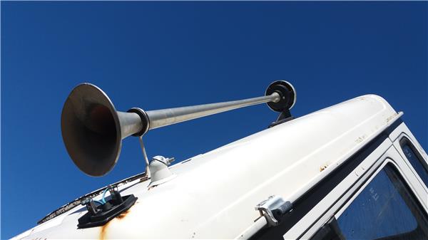 bocina volvo fl 6 fl 611