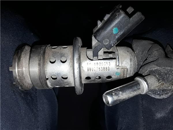 GENERICA Peugeot 5008 (09.2009->) 1.6