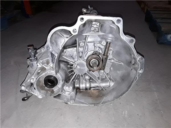 caja cambios manual nissan primera berlina p1