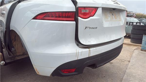 paragolpes trasero jaguar f pace 092015 20 c