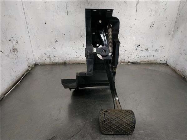pedal freno mercedes clase clk w209 coupe m11