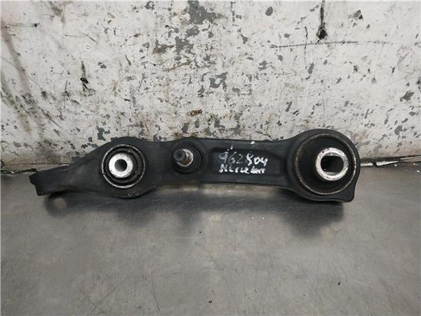 brazo inferior delantero izquierdo mercedes c