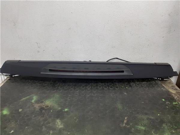 luz central de freno mercedes clase e w212 li