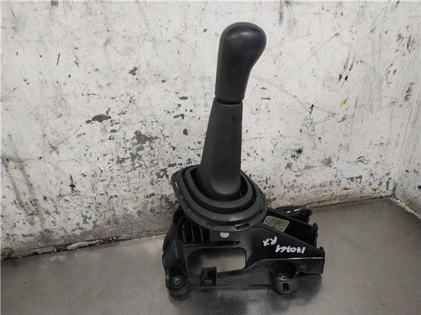 palanca de cambio toyota yaris 1nd