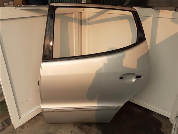 puerta trasera izquierda mercedes clase a w16