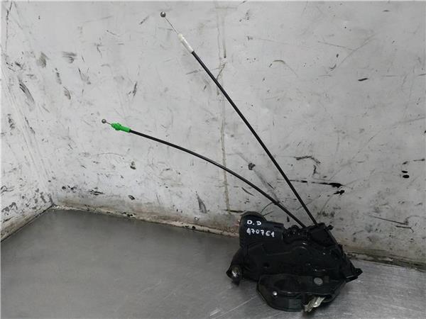cerradura puerta delantera derecha toyota yar