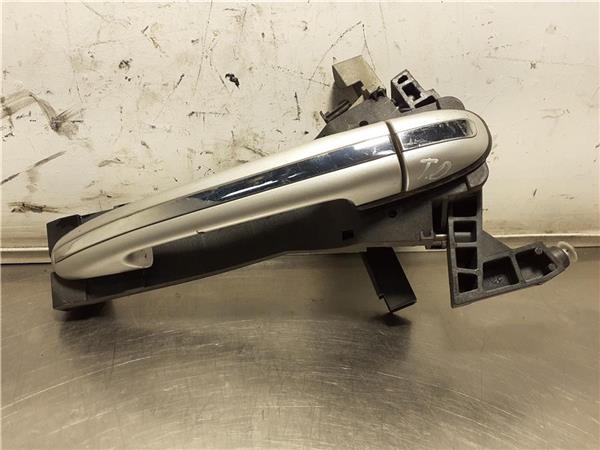 maneta exterior trasera derecha mercedes clas