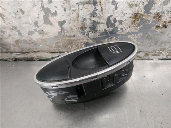 botonera puerta delantera derecha mercedes cl