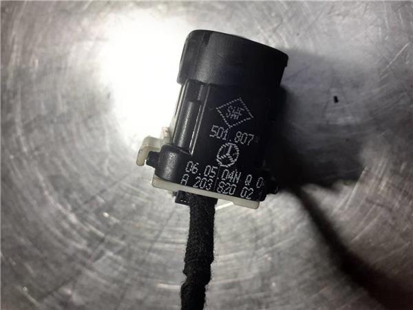 Botonera Puerta Delantera Derecha