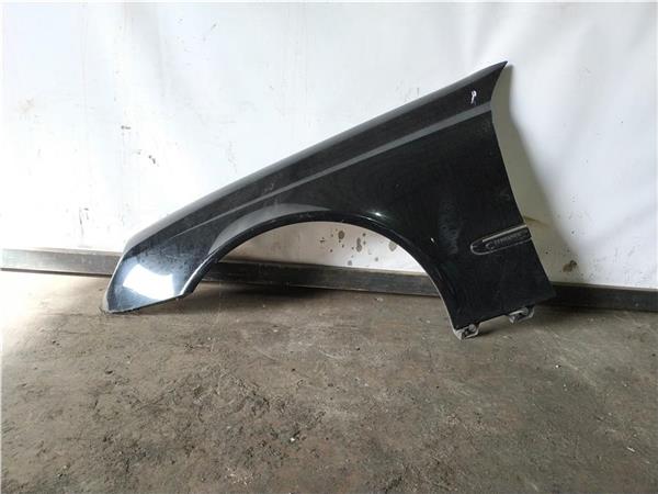 aleta delantera izquierda mercedes clase e w2