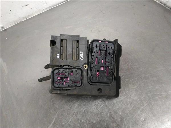 caja reles volkswagen golf v berlina 1k1 bkd