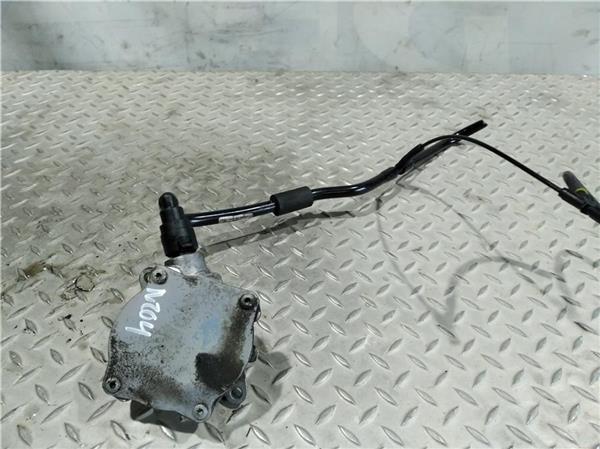 Bomba Vacio MERCEDES CLASE C BERLINA