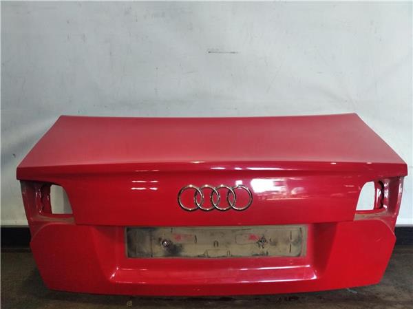 porton trasero audi a4 berlina 8e brd