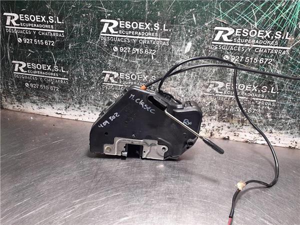 cerradura puerta trasera izquierda mercedes c
