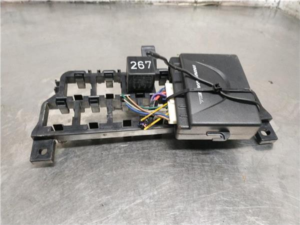 caja reles volkswagen passat berlina 3b2 afn