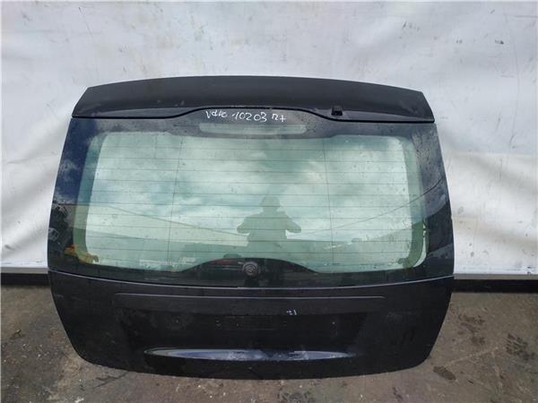 porton trasero volvo v50 familiar d4204t