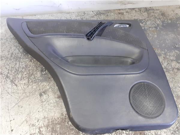 guarnecido puerta trasera izquierda mercedes