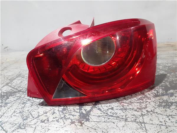 piloto trasero derecho seat ibiza 6j5 cgg