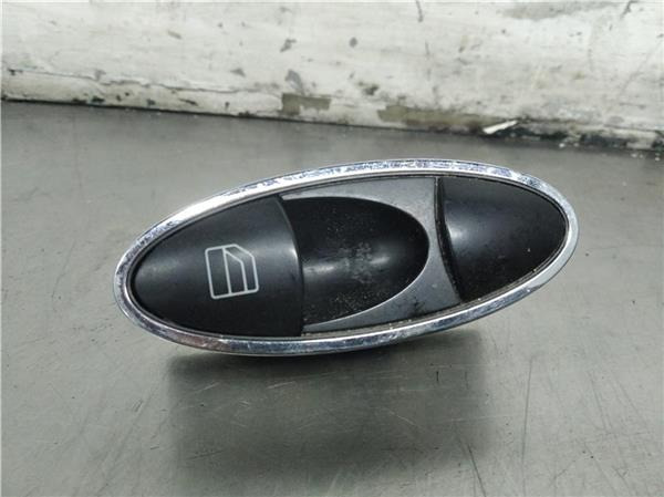 botonera puerta delantera derecha mercedes cl