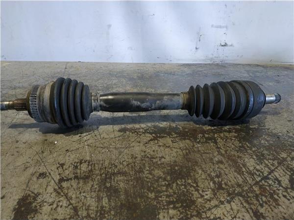 transmision delantera izquierda mercedes clas