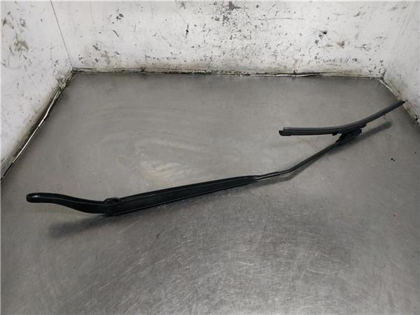 brazo limpiaparabrisas delantero derecho rena