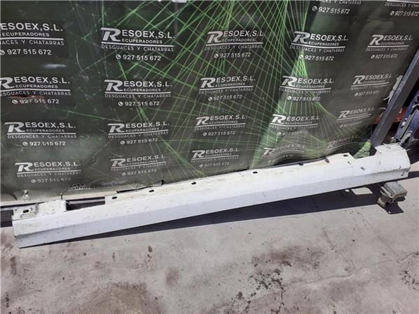 estribo mercedes clase c (w204) berlina om646811