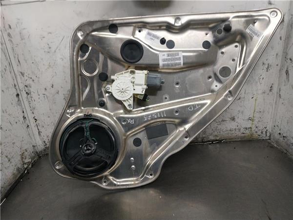 elevalunas electrico trasero derecho mercedes