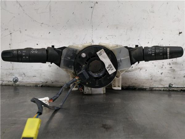 mando multifuncion nissan primera berlina (p12) qg18