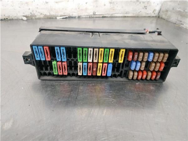 caja reles seat ibiza 6j5 cayb