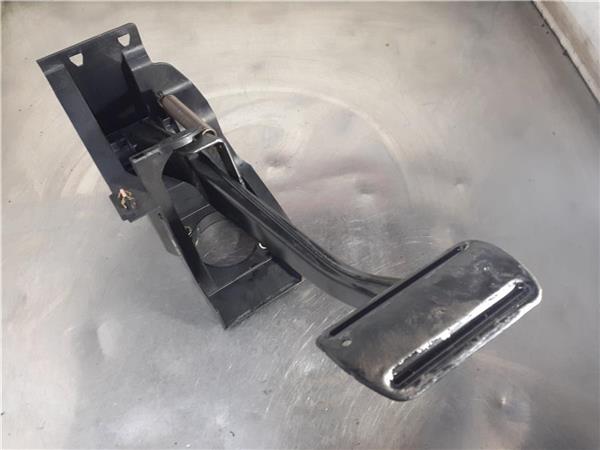 pedal freno mercedes clase clk w209 coupe om6