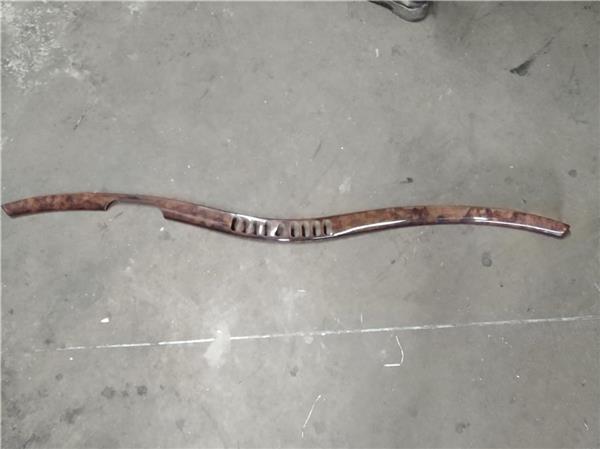 moldura puerta delantera derecha mercedes cla