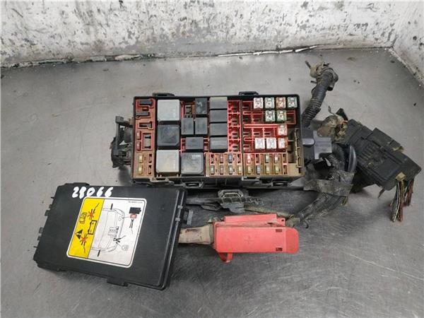 caja reles ford transit caja cerrada larga fy