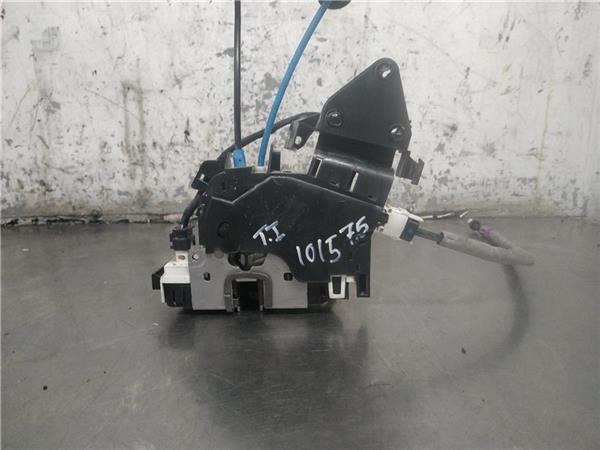 cerradura puerta trasera izquierda mercedes c