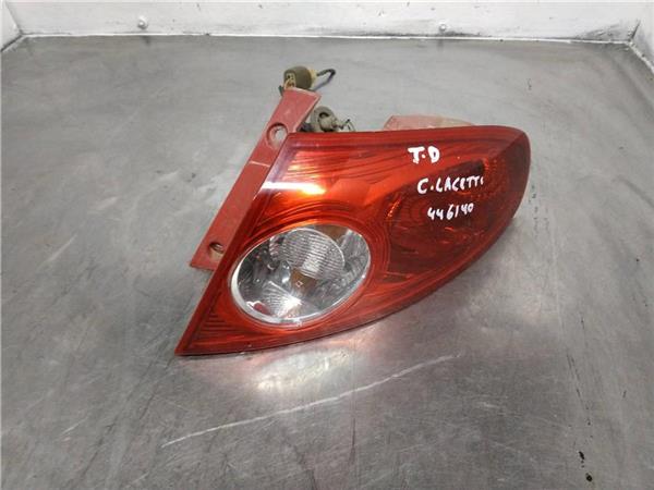 piloto trasero derecho chevrolet lacetti f14d