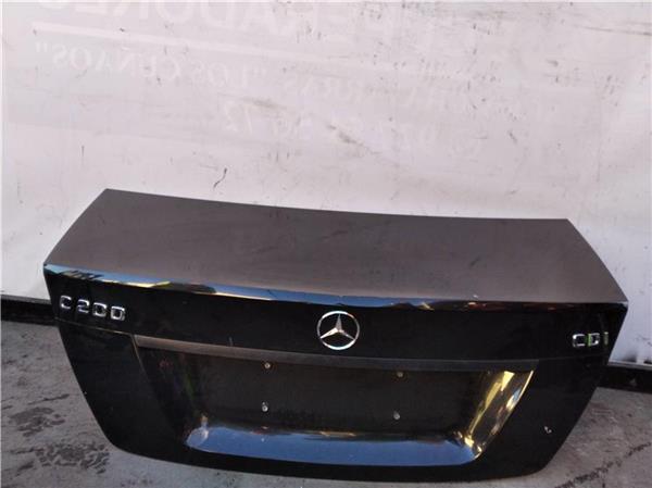 porton trasero mercedes clase c w204 berlina