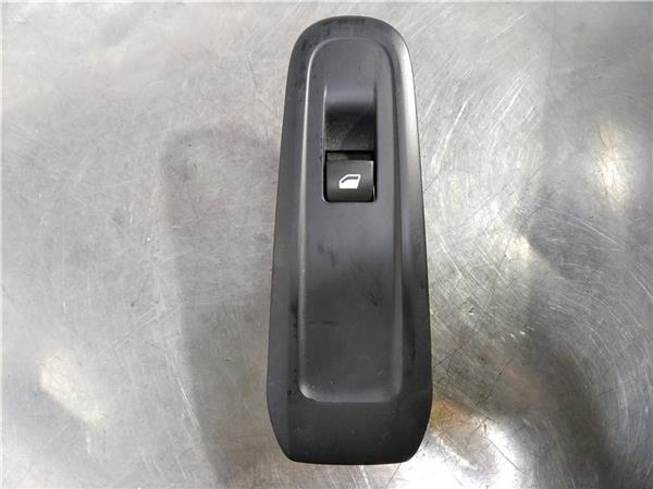 botonera puerta delantera derecha peugeot 308 sw hn02