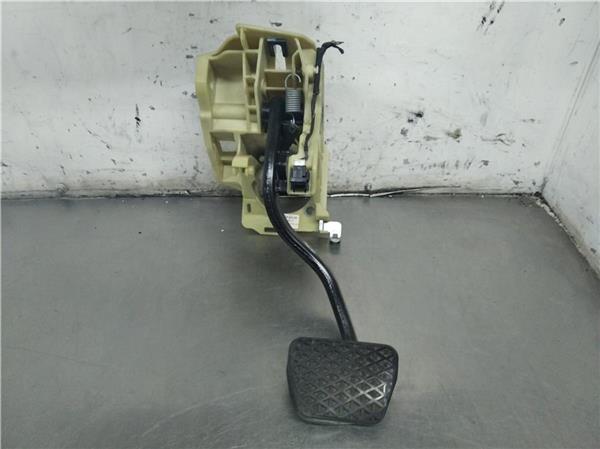 pedal freno bmw serie 5 berlina e60 256d2