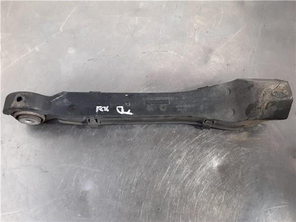 brazo inferior trasero derecho mercedes clase