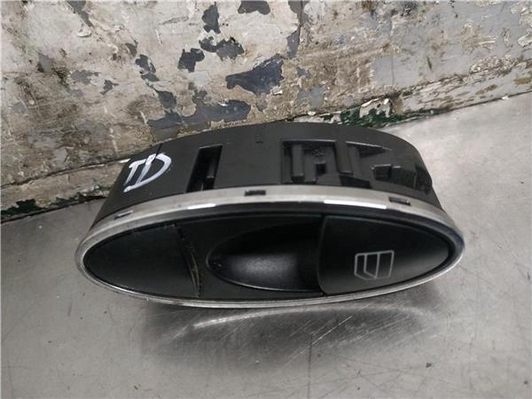 botonera puerta trasera derecha mercedes clas