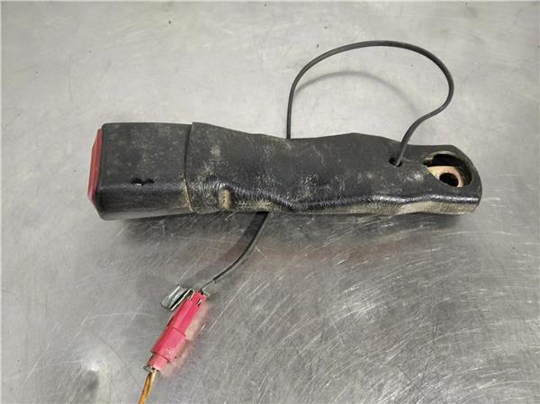 pretensor asiento delantero izquierdo mercede