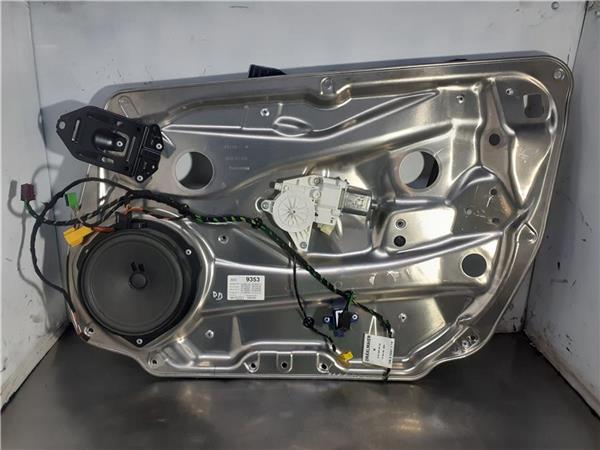 elevalunas electrico delantero derecho merced