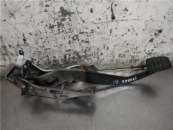 pedal freno toyota yaris 1nd