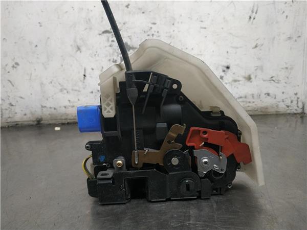 cerradura puerta trasera derecha volkswagen g