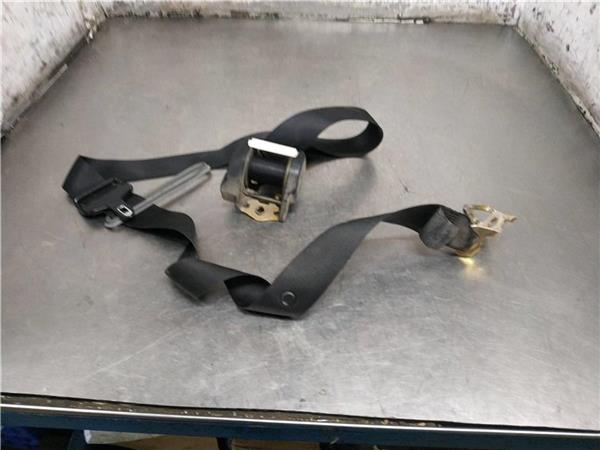 cinturon seguridad trasero derecho mercedes c
