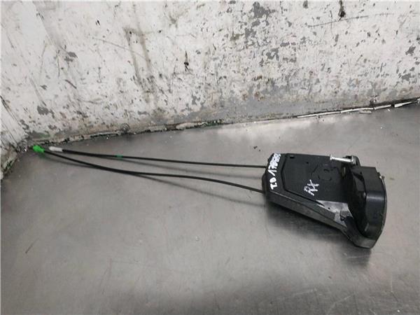 cerradura puerta trasera derecha toyota yaris